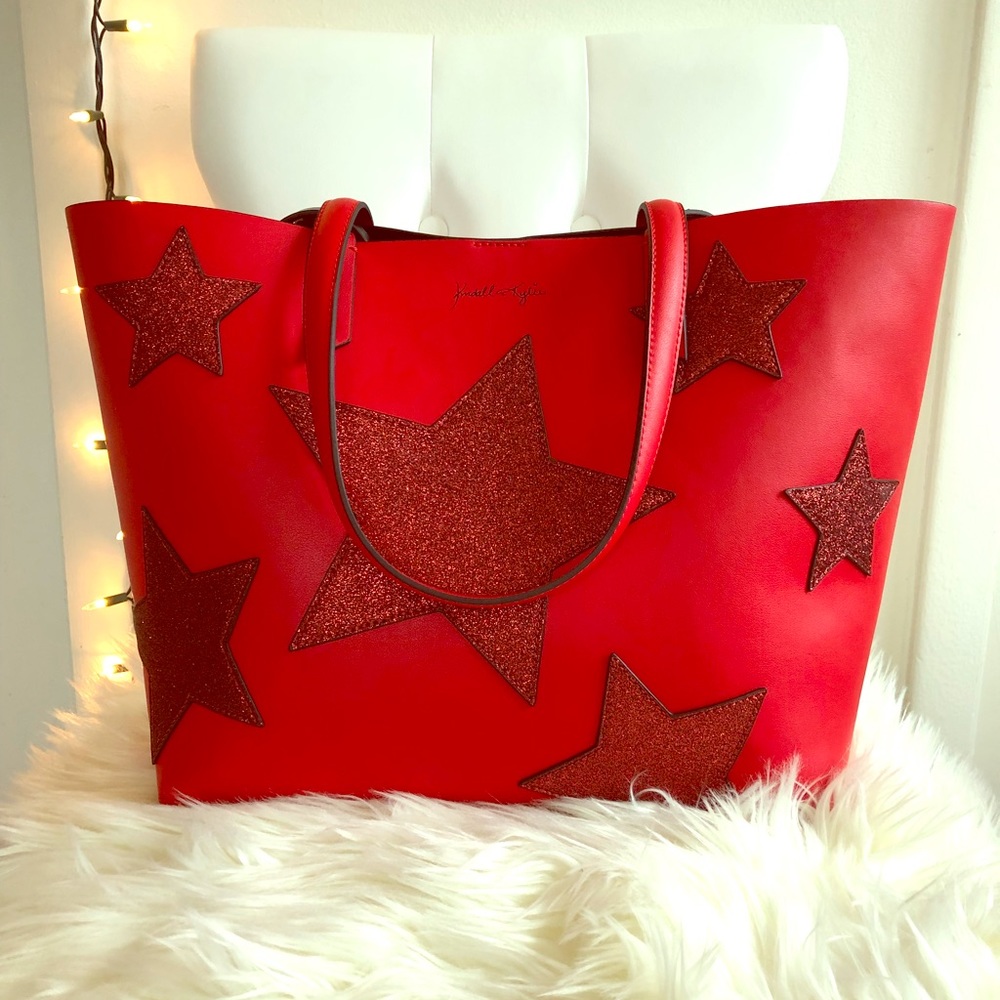 Kendall + Kylie Large Tote w/inside Bage